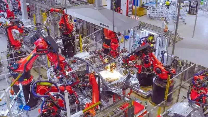 视频直击特斯拉上海超级工厂生产线