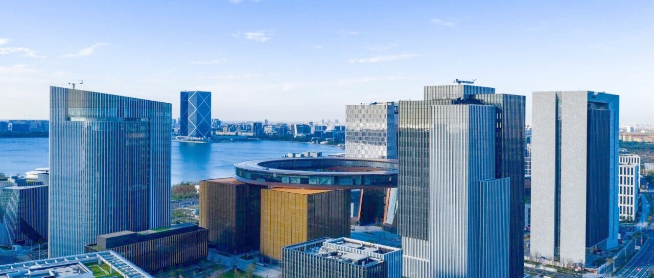 上海唯一！临港新片区“走出去”综合服务平台入选2025年“服务企业在基层”十佳典型案例