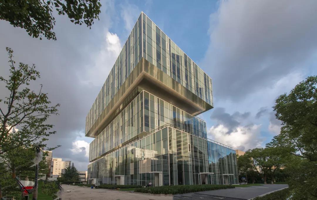 漕河泾桂谷大楼:这座酷似"魔方"的创意办公楼,你需要了解一下!